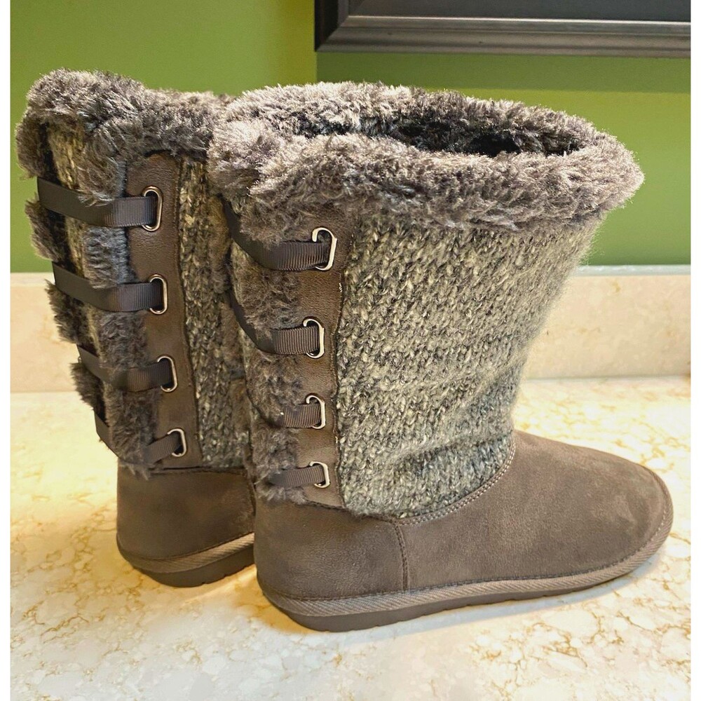 Sugar Women’s Size 7 Faux Suede Faux Fur Lined Winter Snow Boots NWO taupe